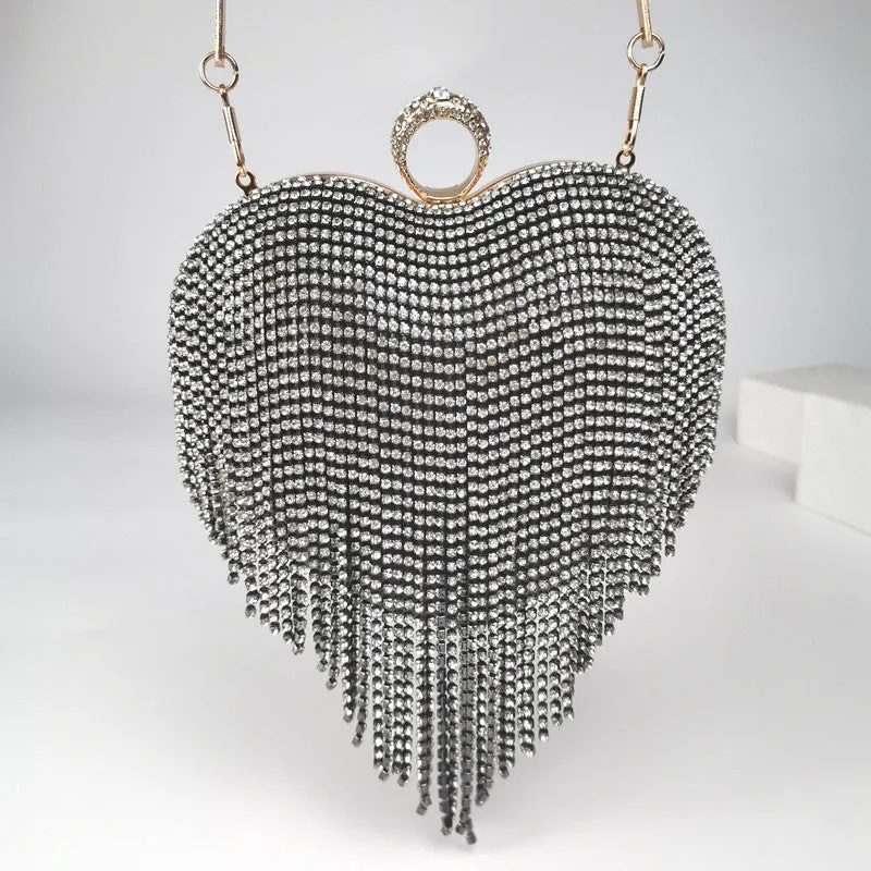 Samantha  Handtasche mit Quasten und eingelegtem Diamant